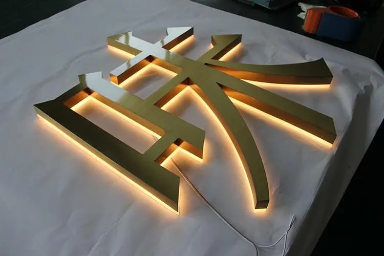 成都广告公司校园标识标牌国产亚洲精品岁国产精麻豆规划的要素有哪些？