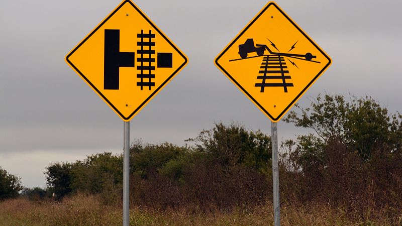 四川广告公司发光字效果适合应用不同的场景吗？