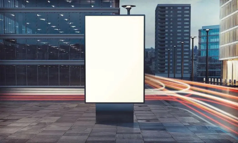 广告牌什么颜色搭配最显眼？